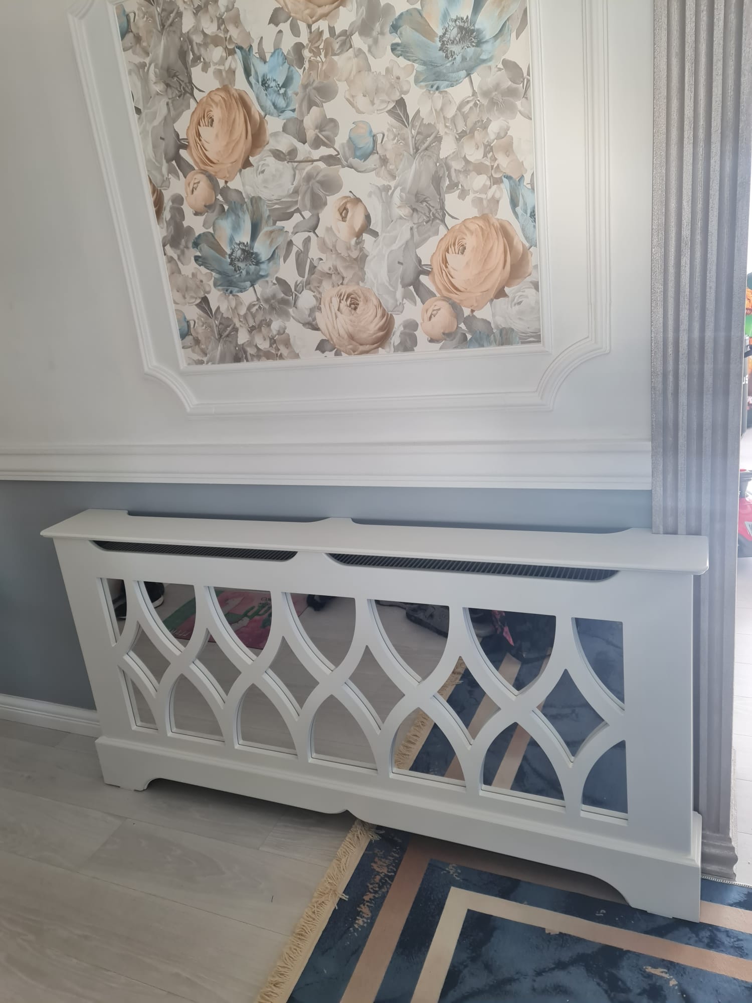 Masca Calorifer cu picior cu soclu simplu - Model Clepsidra