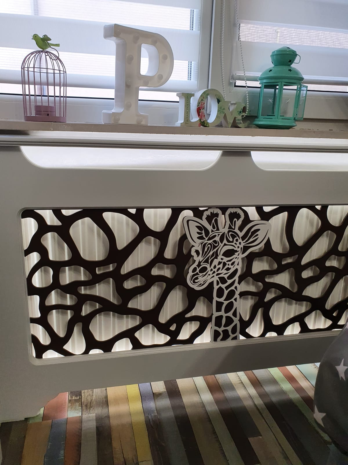 Masca de calorifer cu picior drept - Model Baby Giraffe