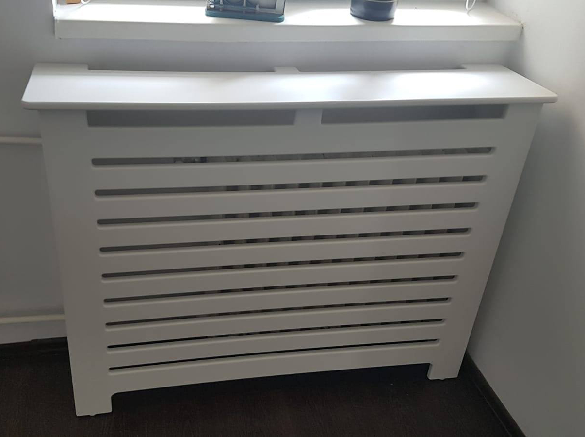 Masca de Calorifer cu picior drept - Model Linii Orizontale 02