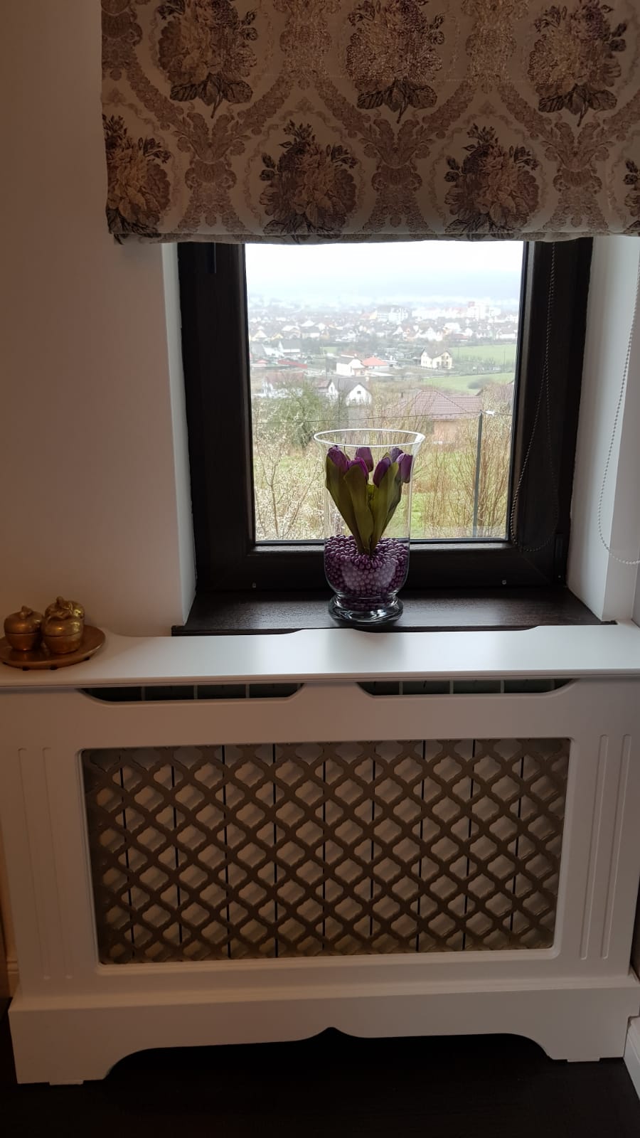 Masca de calorifer cu soclu simplu, Alb & Auriu - Model Romb Rusesc