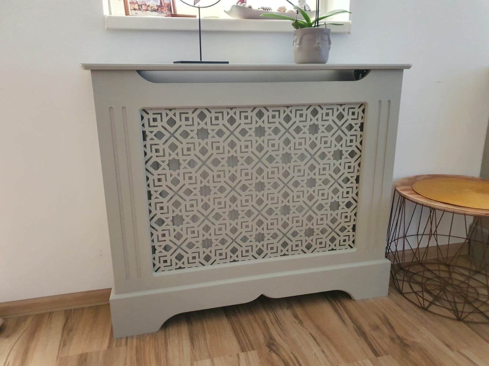 Masca de calorifer cu soclu simplu - Model Steluta cu 8 colturi