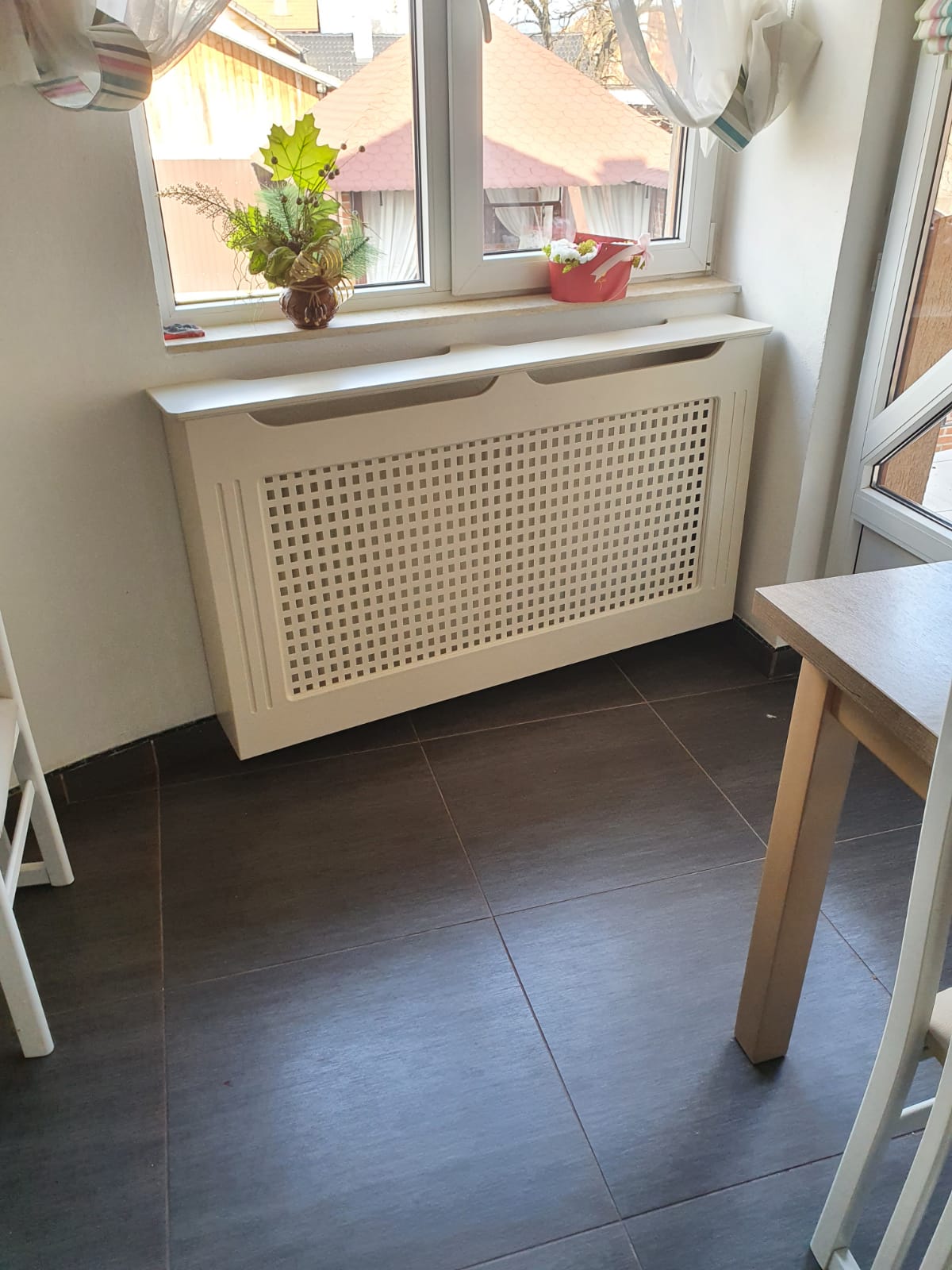 Masca de calorifer suspendata - Model Patratele