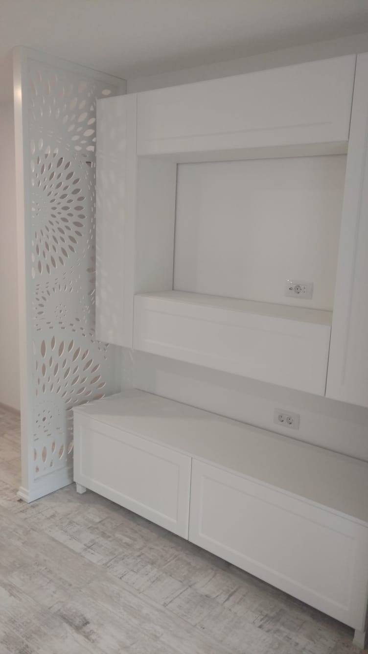 Paravan Decorativ/Despartitor cu rama adaugata - Model Mandale