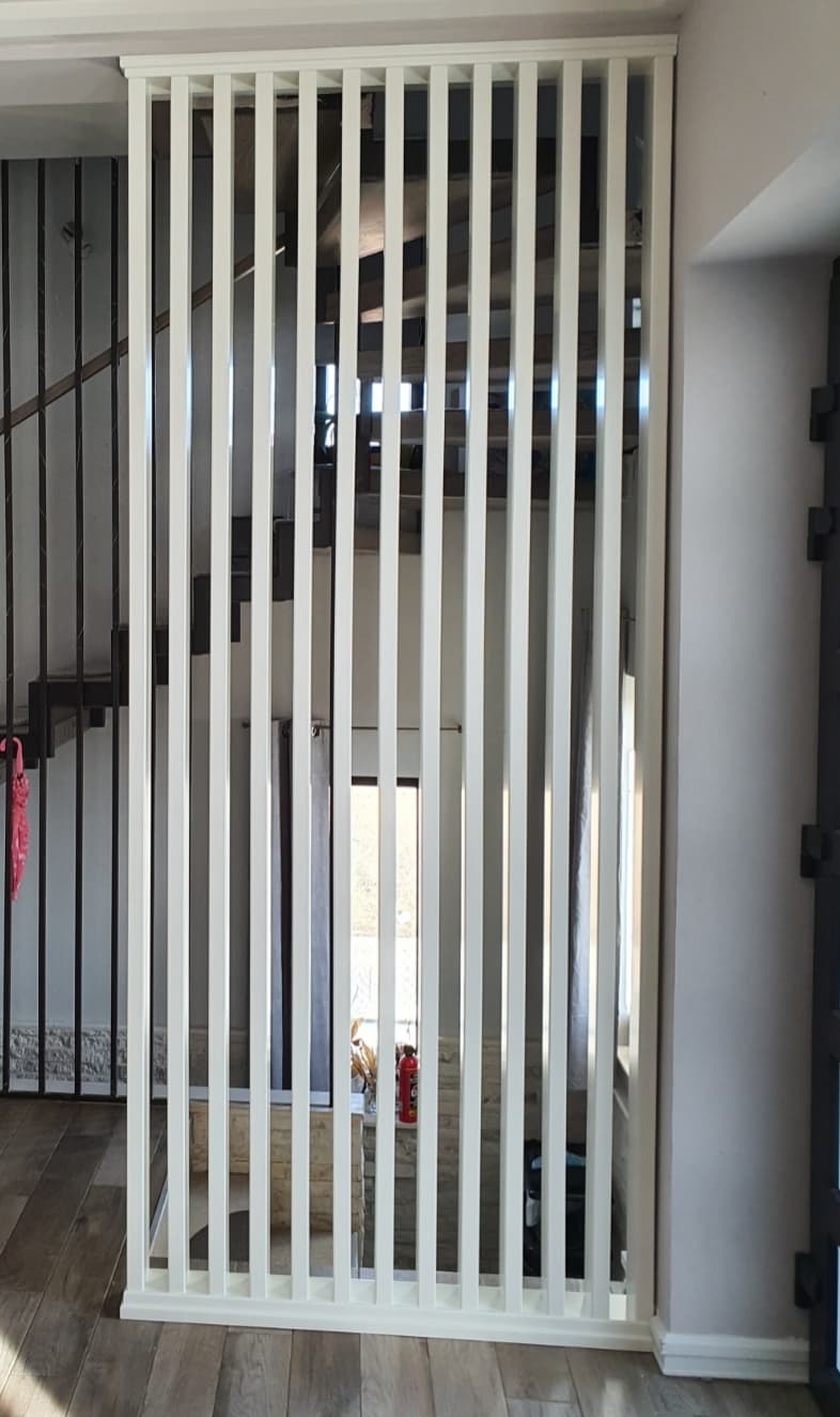 Paravan Lamelar din material MDF vopsit